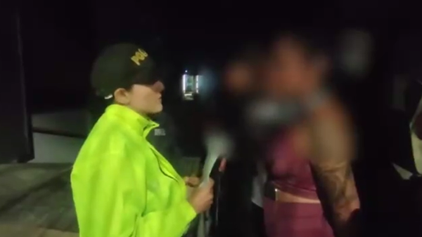 Cayeron en Santander dos mujeres señaladas de engañar y explotar sexualmente a menores de edad