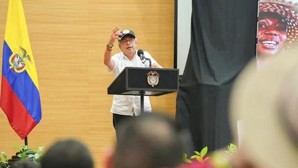 Presidente Petro propone un estado de excepción para “obras públicas en zonas de conflicto”