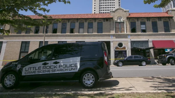 Tragedia en Arkansas, Estados Unidos: dos muertos y ocho heridos tras tiroteo en supermercado Tragedia en Arkansas, Estados Unidos: dos muertos y ocho heridos tras tiroteo en supermercado