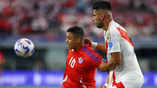 Chile y Perú repartieron honores en el segundo partido de la Copa América