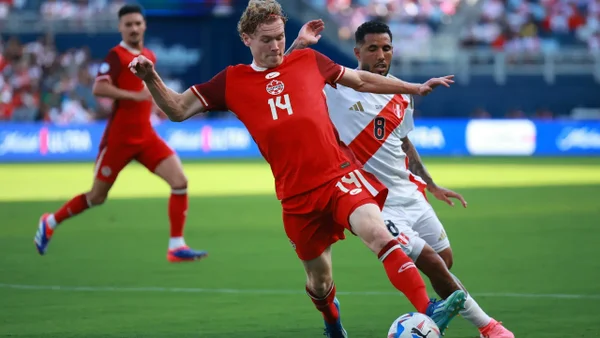 Canadá derrotó a Perú y apretó el Grupo A de la Copa: vea aquí el gol Canadá derrotó a Perú y apretó el Grupo A de la Copa: vea aquí el gol