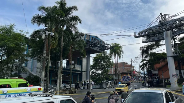 ¿Hace cuánto se cambió el cable del Metrocable de Medellín?: cabina se descolgó