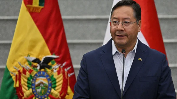 Presidente de Bolivia, Luis Arce, convocó al pueblo a defender la democracia