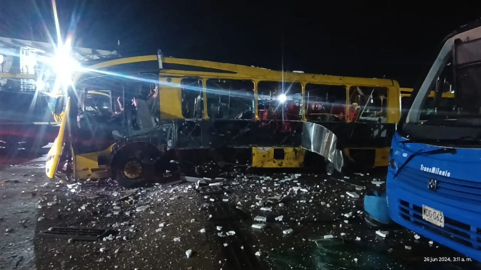 Parte lateral del bus afectado.