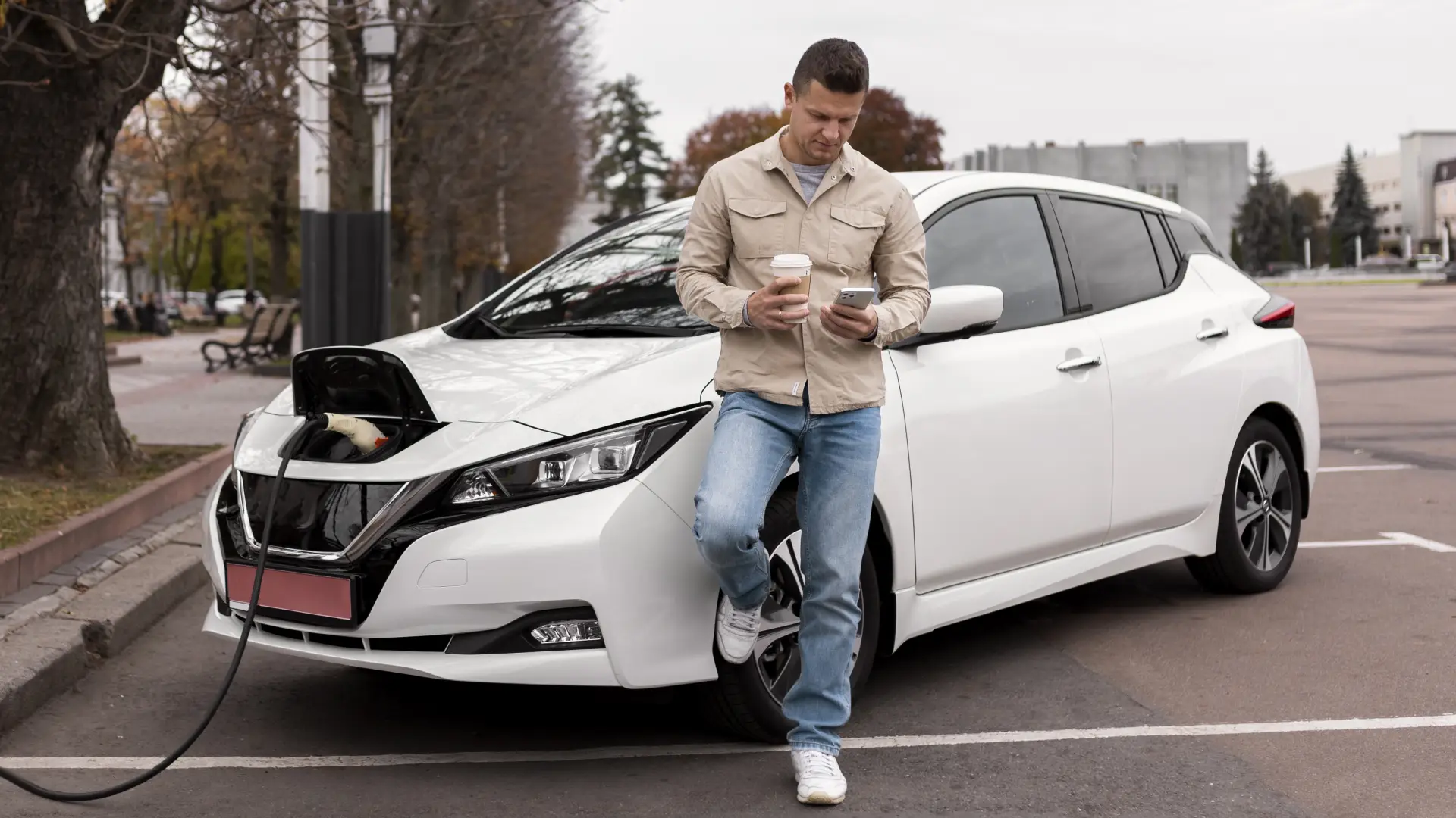 Cada cuánto se debe cambiar la batería de un carro eléctrico.