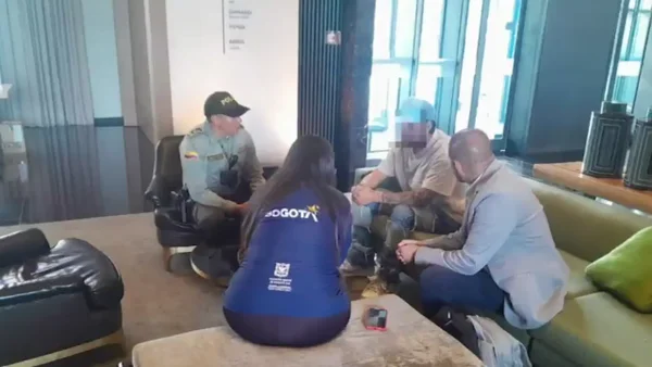 Roban a mexicano al salir de una casa de cambio en la Zona Rosa de Bogotá