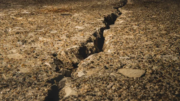 Sismo de magnitud 7 sacudió la costa sur de Perú en horas de la madrugada Sismo de magnitud 7 sacudió la costa sur de Perú en horas de la madrugada