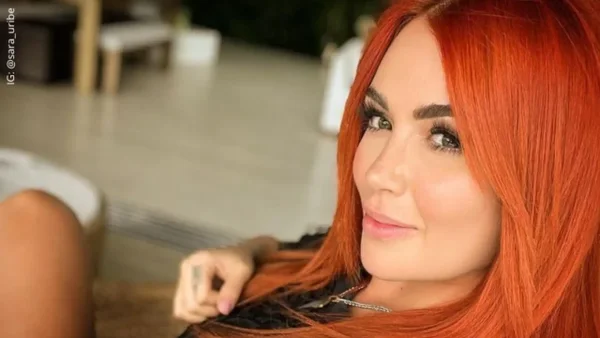 Sara Uribe cautivó a sus fans con un look de muñeca de porcelana: en video su nueva imagen Sara Uribe cautivó a sus fans con un look de muñeca de porcelana: en video su nueva imagen