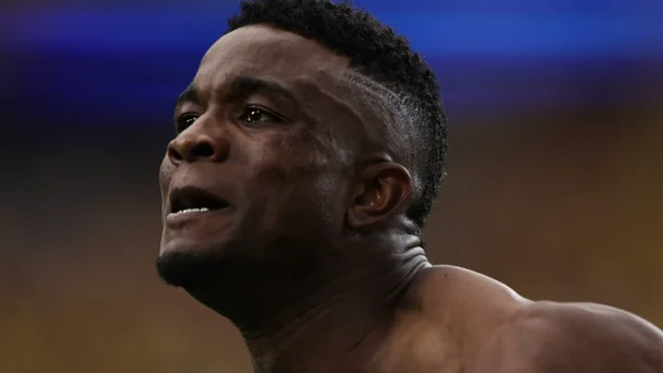 ¡Jhon Córdoba dice presente! Aumenta la ventaja con un furioso remate: vea el video