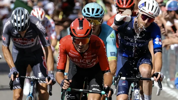 Así se vivió la tercera etapa del Tour de Francia 2024: Plaisance - Turín Así se vivió la tercera etapa del Tour de Francia 2024: Plaisance - Turín