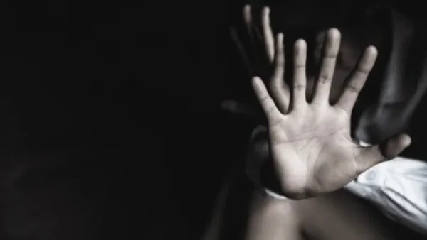 Desmantelan red de explotación sexual en España que tenía cautivas a colombianas