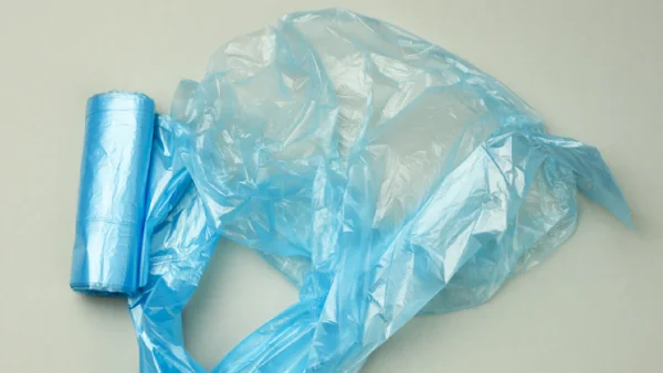 "La adaptación está siendo a la brava": Cristian Halaby sobre la prohibición de plásticos de un uso