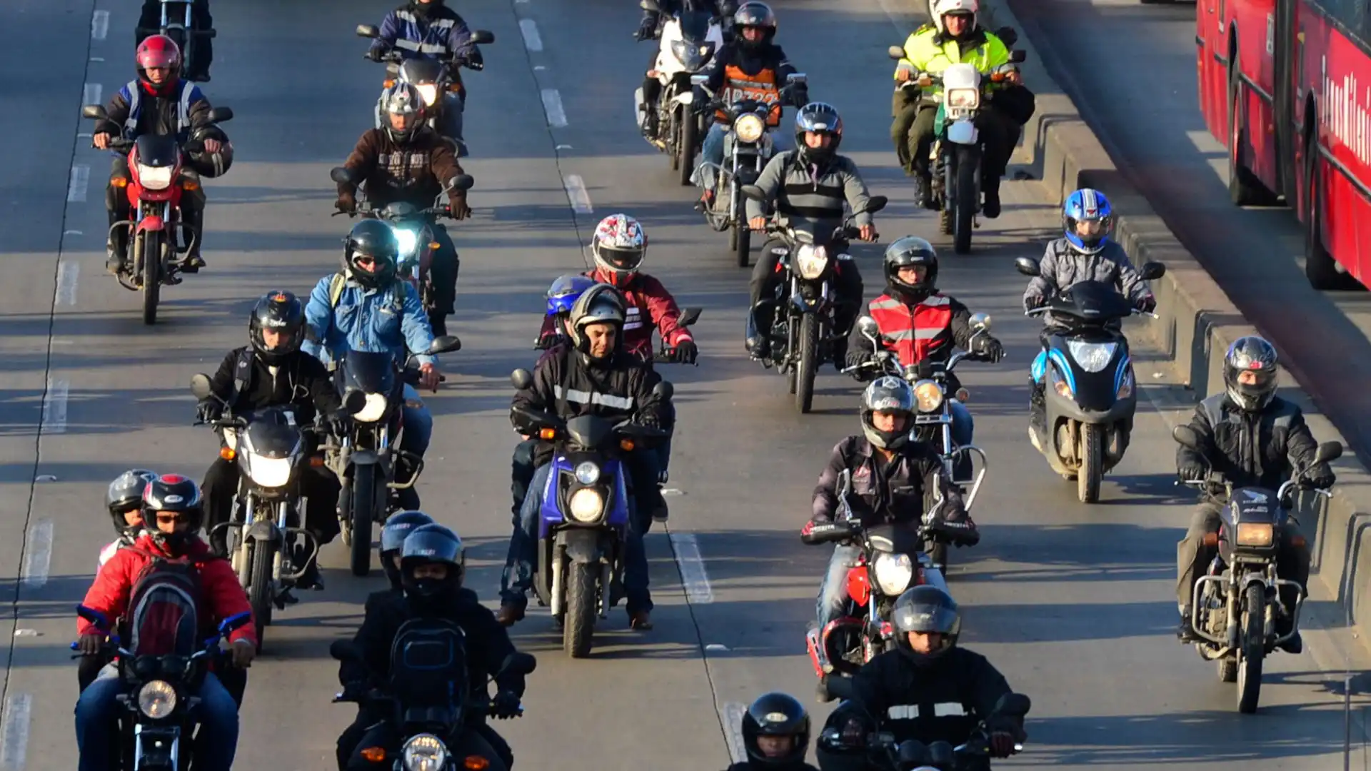 Motocicletas en Colombia- Medidas de Seguridad