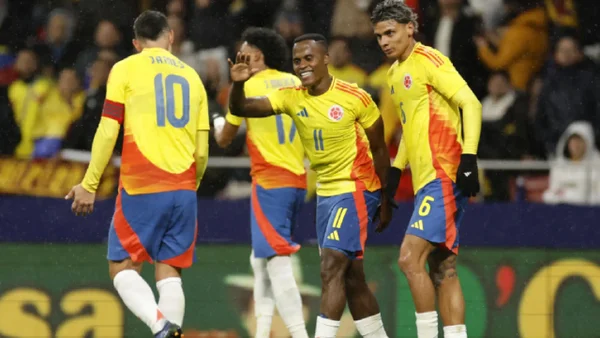 Estos son los lujosos carros que manejan las estrellas de la Selección Colombia