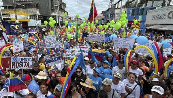 Liberaron a cinco personas detenidas que apoyaron la campaña opositora en Venezuela Liberaron a cinco personas detenidas que apoyaron la campaña opositora en Venezuela