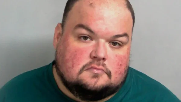 Peligroso depredador que conspiraba para matar a mujeres en Reino Unido fue condenado a cadena perpetua