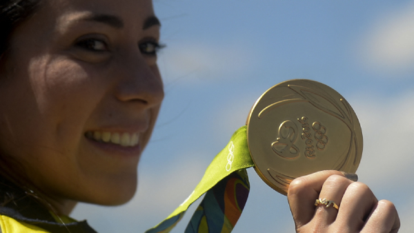 VIDEO | Juegos Olímpicos revivió las 34 medallas de Colombia: de Helmut Bellingrodt a Carlos Ramírez