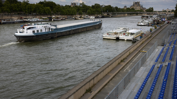 París restringe el acceso a las orillas del río Sena, una semana antes del inicio de los Olímpicos