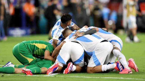 De Paul reveló el secreto de Argentina para ganar la Copa América: “Ahí dijimos es por él”