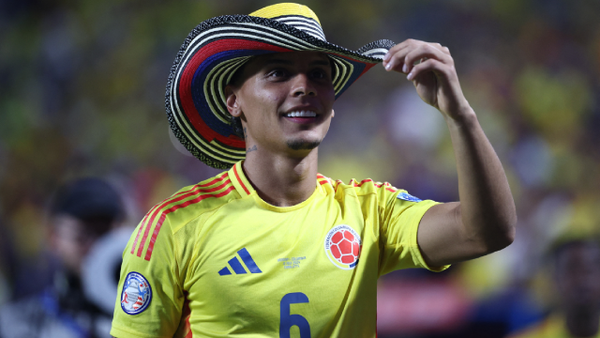 Richard Ríos en modo 'silvestrista': enloqueció a sus seguidoras con un video cantando vallenato Richard Ríos en modo 'silvestrista': enloqueció a sus seguidoras con un video cantando vallenato