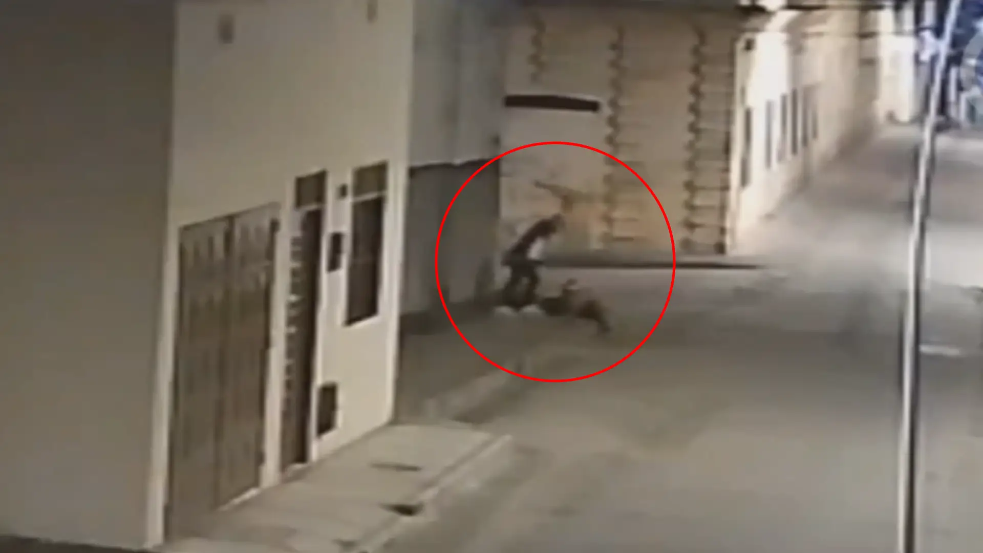 Mujer trans en estado crítico al ser atacada salvajemente con un machete en vía pública de Garzón, Huila