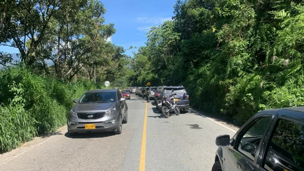 Tres cabecillas de las disidencias fueron detenidos en Antioquia, pero se niegan a bajarse de los vehículos de la UNP