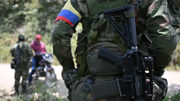 "Los combates de las disidencias no paran en Buenaventura": monseñor Rubén Jaramillo