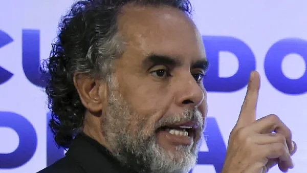 “A mis enemigos nunca les he tenido miedo”: Benedetti vuelve a hablar de la Isla Santa Rosa