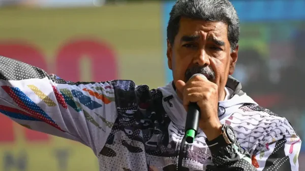 “Haré que se respeten los boletines”: Nicolás Maduro tras ejercer su voto “Haré que se respeten los boletines”: Nicolás Maduro tras ejercer su voto