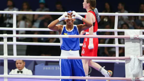 Íngrit Valencia ilusiona a Colombia en los Juegos Olímpicos: contundente victoria en el boxeo