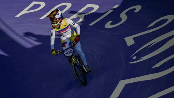 "Lo di todo", Mariana Pajón rompió en llanto tras quedar eliminada en el BMX de París 2024