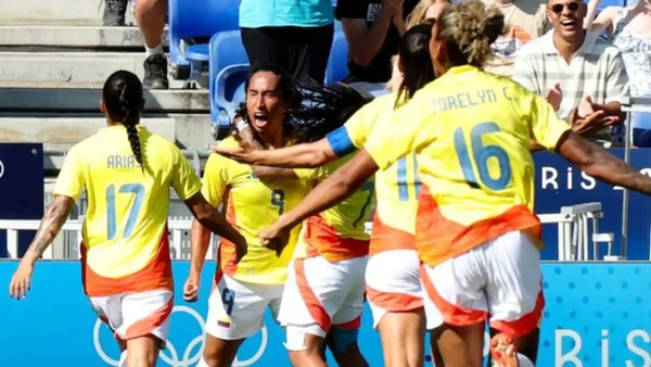 Colombia sorprende a las campeonas del mundo: ¡Vea el gol de Mayra Ramírez ante España! Colombia sorprende a las campeonas del mundo: ¡Vea el gol de Mayra Ramírez ante España!