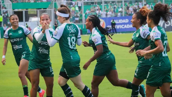 Cali dio el primer golpe en la gran final del fútbol femenino contra Santa Fe: vea los goles Cali dio el primer golpe en la gran final del fútbol femenino contra Santa Fe: vea los goles