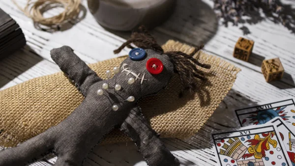 El caso de brujería en Huila que terminó en meses de extorsión para una mujer El caso de brujería en Huila que terminó en meses de extorsión para una mujer