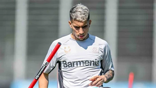 Gustavo Puerta con un pie afuera del Bayer Leverkusen: su destino estaría en Dinamarca