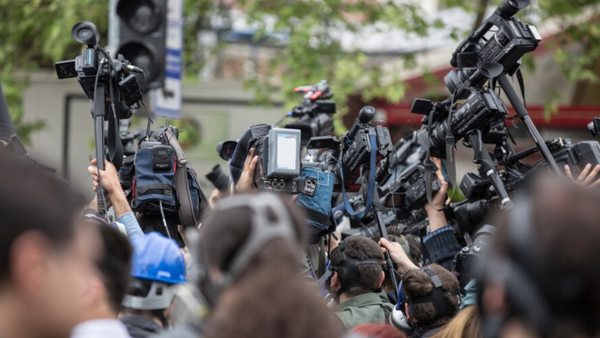 Denuncian despidos masivos en medios de comunicación estatales de Venezuela Denuncian despidos masivos en medios de comunicación estatales de Venezuela