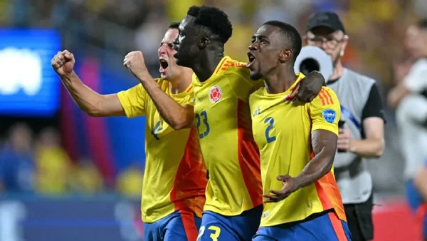 Video: Carlos Cuesta anotó su primer gol de la temporada con Genk en la Liga de Bélgica