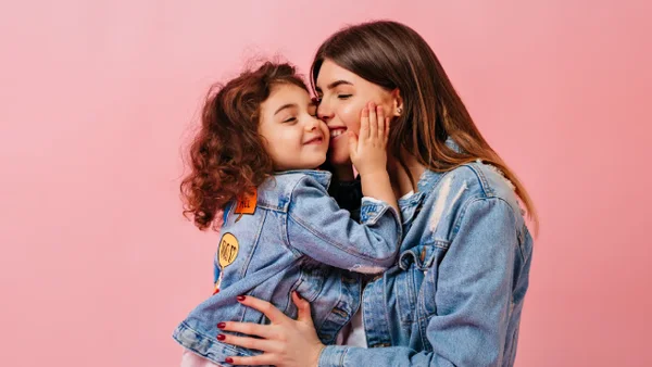 "Las mamás que pasan más tiempo con sus hijos, viven más" Estudios asegurarían esta teoría "Las mamás que pasan más tiempo con sus hijos, viven más" Estudios asegurarían esta teoría