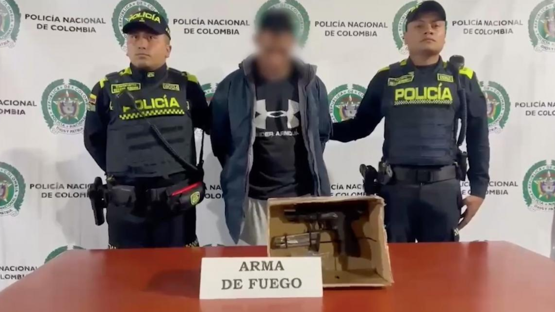 Arma traumática en Transmilenio.