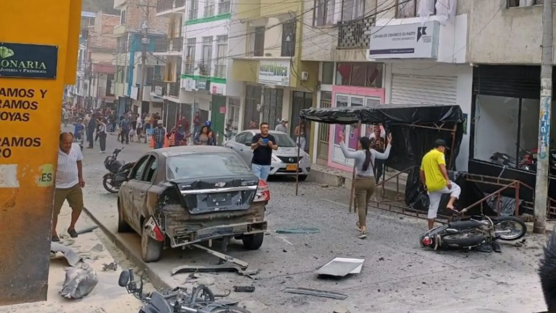 Varios heridos tras la detonación de una ‘moto bomba’ en Samaniego, Nariño