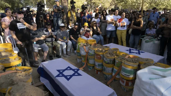 ¿Quiénes son los rehenes que han mantenido en Gaza durante la guerra? ¿Quiénes son los rehenes que han mantenido en Gaza durante la guerra?