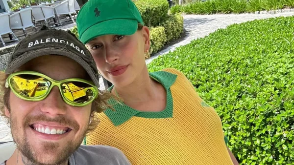 Justin Bieber confirmó el nacimiento de su bebé mediante estas tiernas fotos