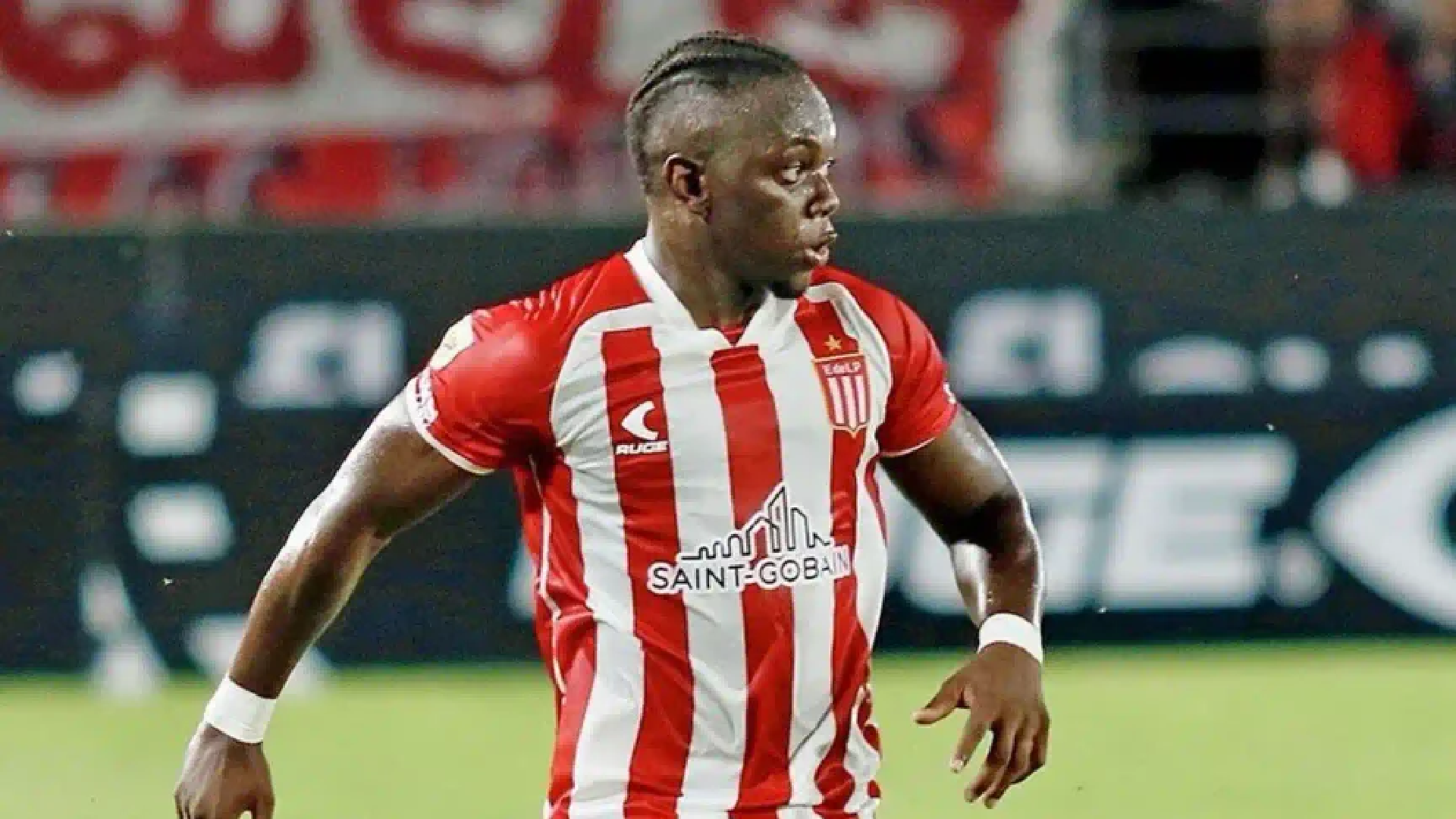 Edwuin Cetré le amargó el festejo a Boca: vea su gol para el 1-1 de Estudiantes