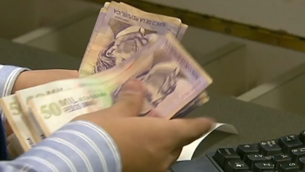 Minhacienda aseguró que no hay plata para pagar presupuestos máximos de las EPS en lo que resta del año