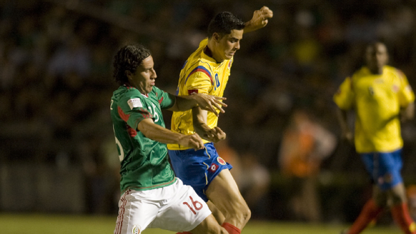 Nacional se arriesgó con Efraín Juárez: así fue su carrera como jugador y AT