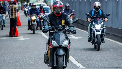 Prohibiben la circulación de motos con parrillero no inscrito en esta ciudad de Colombia