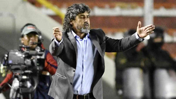 ¿Leonel Álvarez podría llegar a dirigir a Nacional? Directivos concisos con el supuesto “veto”