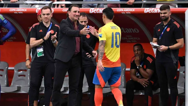 Voto de confianza de Néstor Lorenzo a James Rodríguez para las Eliminatorias