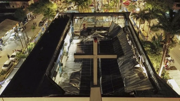 Techo de una iglesia en Brasil se derrumbó dejando dos muertos y 25 heridos