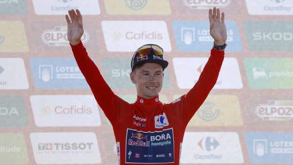 Primoz Roglic reclamó un dineral tras ganar la Vuelta a España 2024: ¿De cuánto fue el cheque? Primoz Roglic reclamó un dineral tras ganar la Vuelta a España 2024: ¿De cuánto fue el cheque?